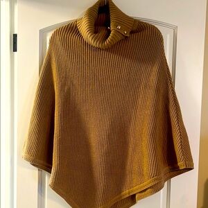 Michael Kors Women's Tan Sweater Poncho - NEVER WORN